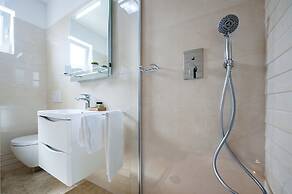 Apartment and Studio Tereza