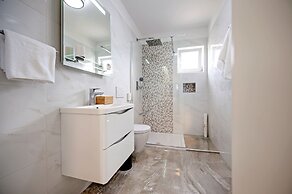 Apartment and Studio Tereza