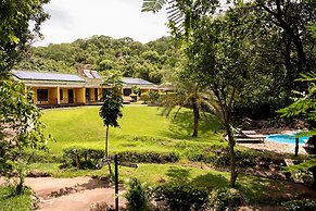 Safari Beach Lodge