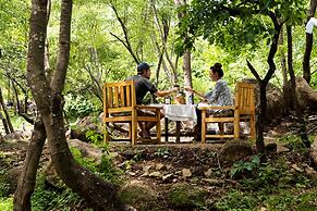 Safari Beach Lodge