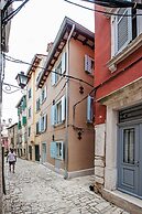 Apartments Casa Roccia Bianca