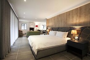 Mont Angelis Retreat