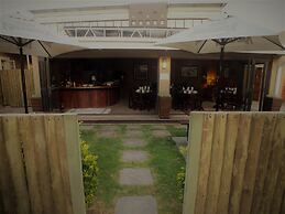 Uzuri Guesthouse