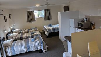 Harrington Village Motel