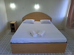 Fun World Plaza Hotel