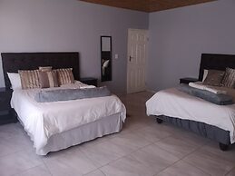 Tuvawa Luxury Suites