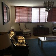 Tijuana Zona Rio Apartment