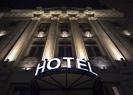 Public House Hotel
