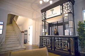 Public House Hotel