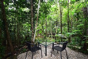Daintree Cascades