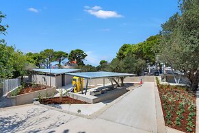 Medora Orbis Mobile Homes & Glamping
