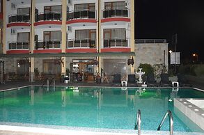 Alexandra Hotel