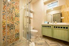 R&J GuestHouse