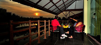 Kalathil Lake Resort