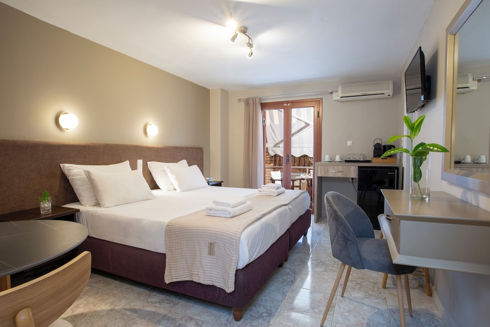 Athina Residence