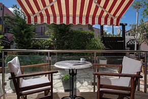 Athina Residence