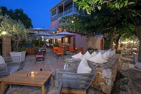 Athina Residence