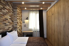 Gallery Apartments C