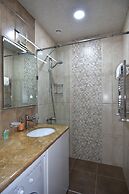 Gallery Apartments C