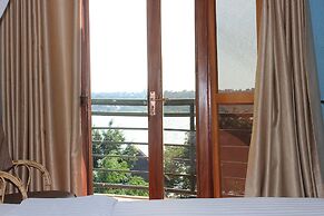 Sky Beach Hotel