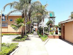 Lakeside Hotel