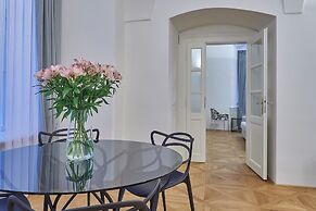 Hotel U Tri Pstrosu