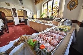 Hotel U Tri Pstrosu