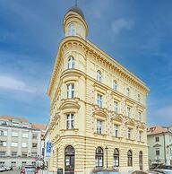 Hotel U Tri Pstrosu