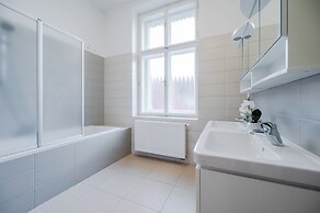 Hotel U Tri Pstrosu