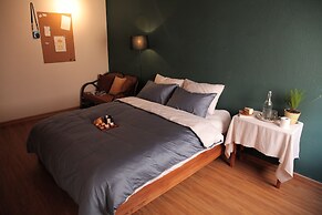 Vi-la Homestay Café