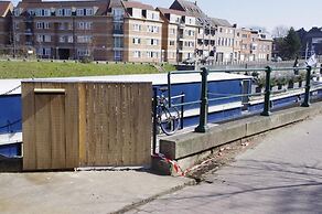 BnB Boat