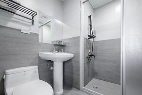 Shui Yang Lakeview House with Elevator