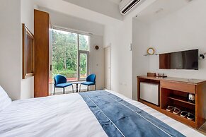 Shui Yang Lakeview House with Elevator