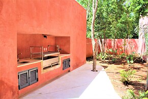 High-end comfort 2BR Condo with pool access by Happy Address