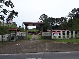 Finca Tres Equis - Farm and Forest
