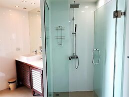 KB Apartments 3 Karon Beach by PHR