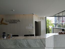 Luxsna Residence
