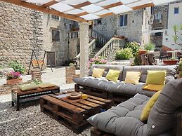 Guest House Exalto
