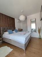Guest House Exalto