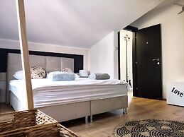 Guest House Exalto