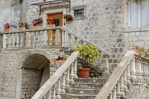 Guest House Exalto