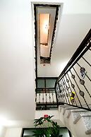 Hotel Ellegance
