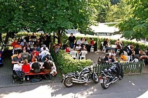 Hotel Restaurant Haus Dumicketal