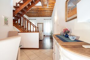 Maison Valentina