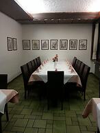 Hotel Gasthof Ratstube