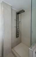 Niki Savvas Studio & Suites
