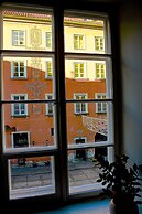 Old Town Snug