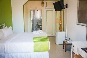 Padandaro Guest House