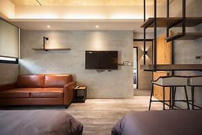 Wild Hotel