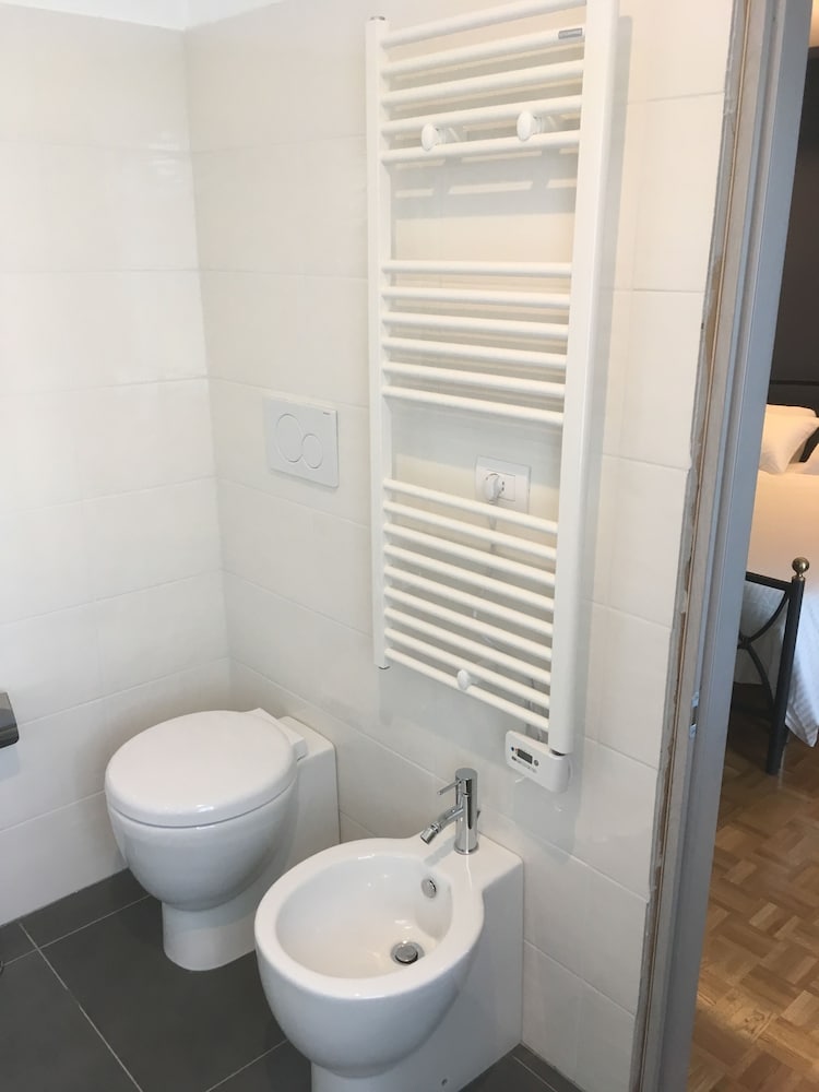 Robin Rooms